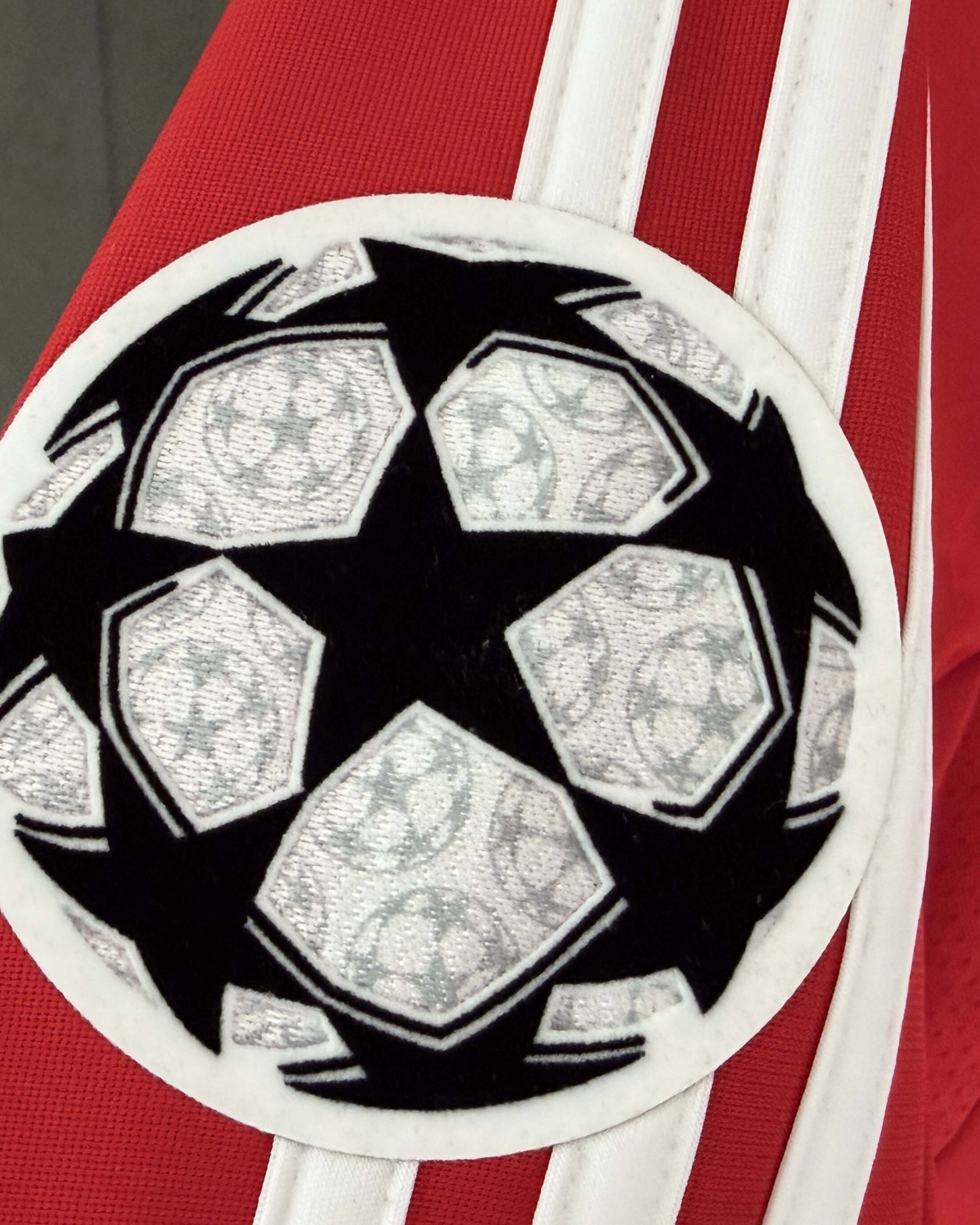 FC Bayern München 2008/09 Home SCHWEINSTEIGER 31 Large 9/10 Player Version - Image 6